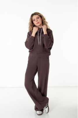 Костюм жіночий